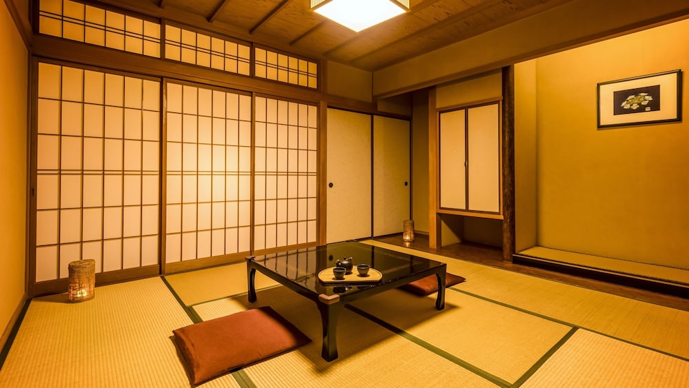 [禁煙]エコノミー和室 内風呂あり | 大江戸温泉物語 あわづグランドホテル