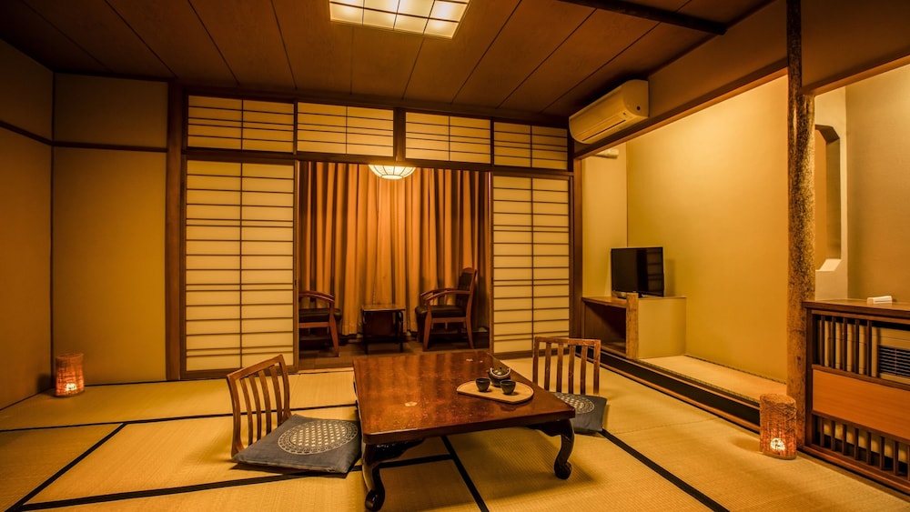 [禁煙] スタンダード和室 内風呂なし(眺望なし) | 大江戸温泉物語 下呂別館