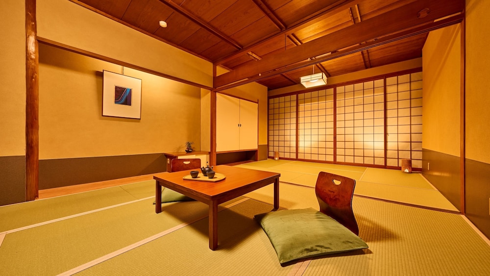 [禁煙]スタンダード和室2間 内風呂あり | 大江戸温泉物語 山代彩朝楽