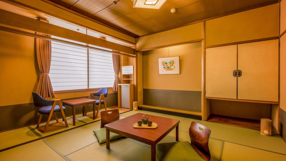 [禁煙]エコノミー和室 内風呂あり | 大江戸温泉物語 山代彩朝楽