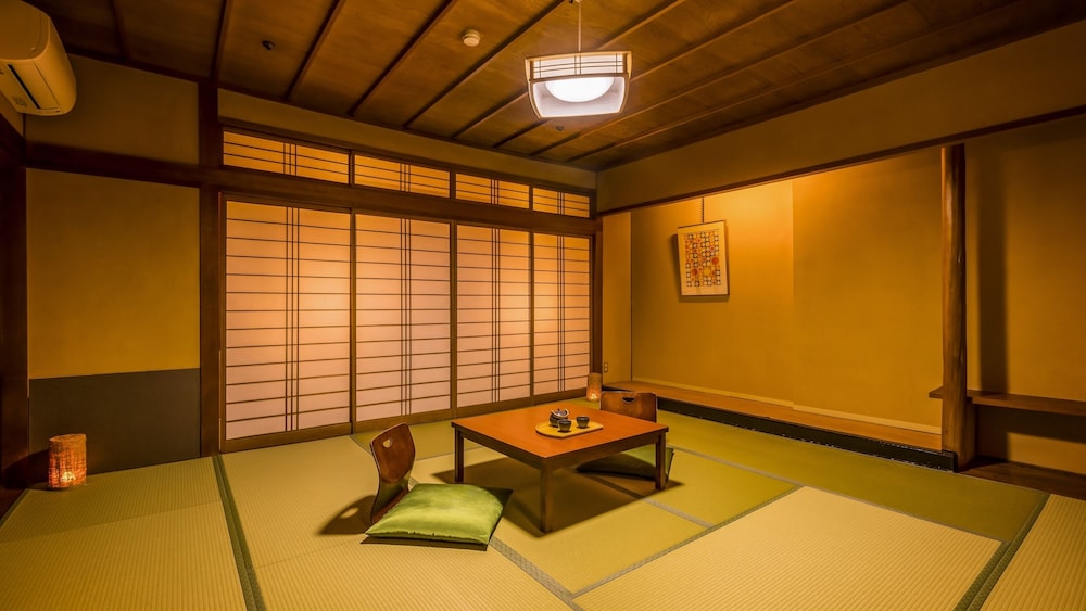 [禁煙]スタンダード和室 内風呂なし | 大江戸温泉物語 山代彩朝楽