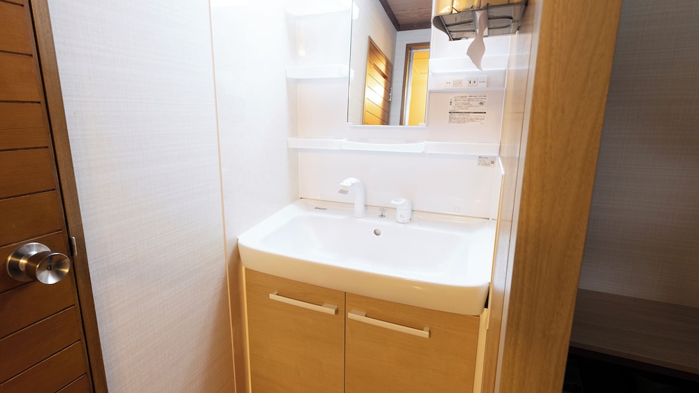 [禁煙]スタンダード和ベッドツイン 内風呂あり 客室3 | 大江戸温泉物語Premium 下呂本館