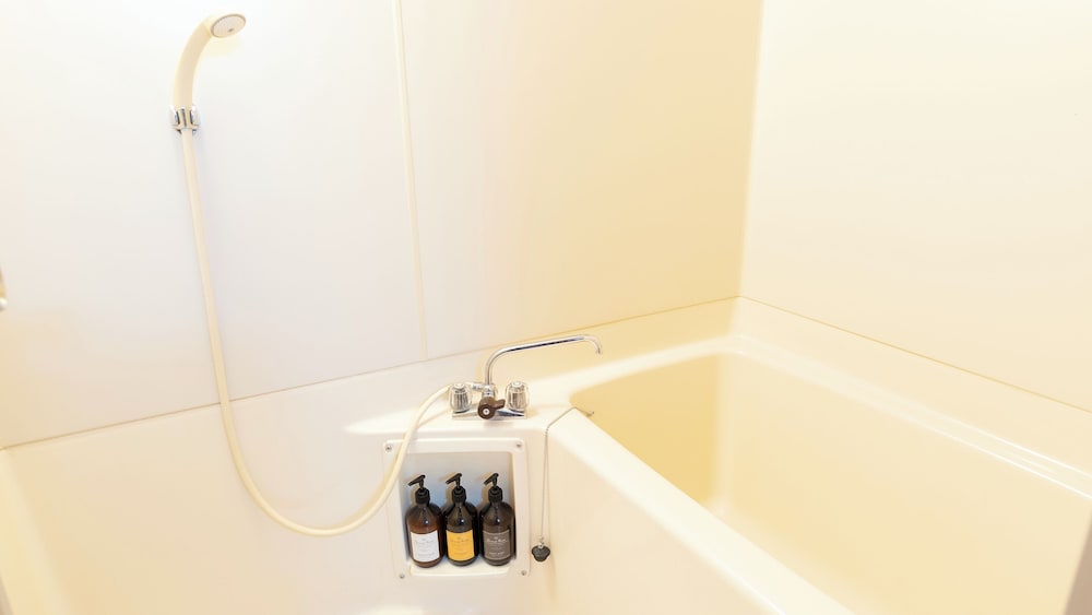 [禁煙]スタンダード和ベッドツイン 内風呂あり バスルーム0 | 大江戸温泉物語Premium 下呂本館