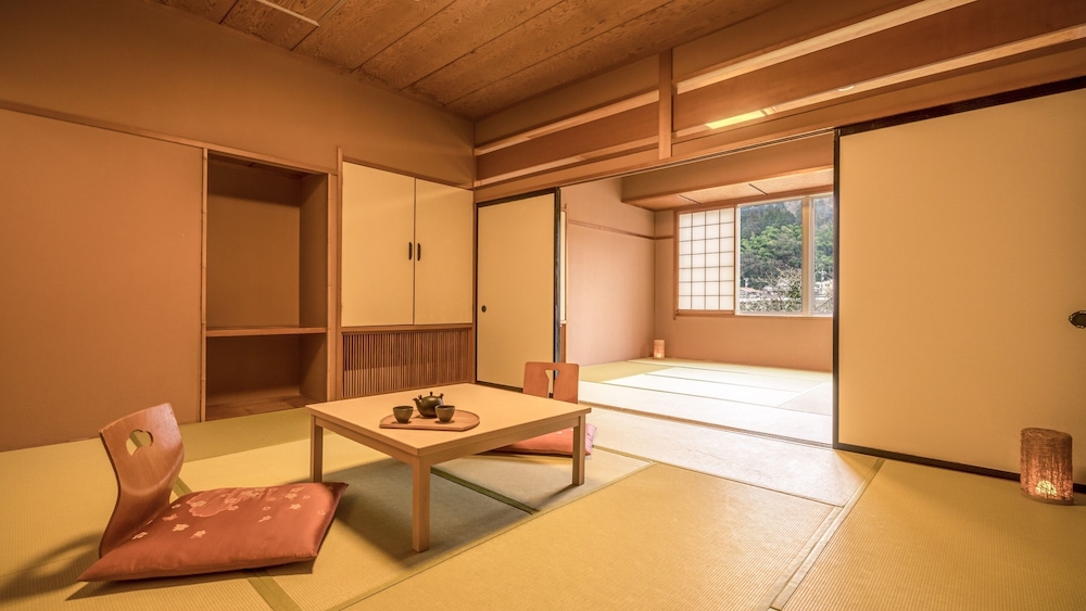 [禁煙]スタンダード和室2間 内風呂なし(眺望なし) | 大江戸温泉物語 山中彩朝楽