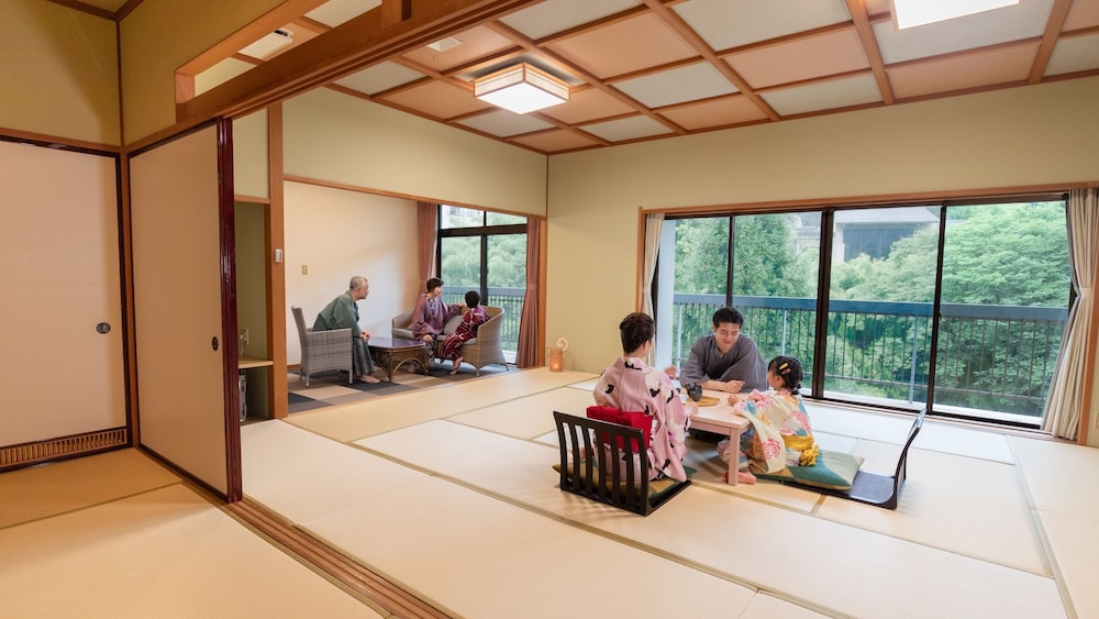 [禁煙]スーペリア和室2間 内風呂あり(眺望なし) | 大江戸温泉物語 山中彩朝楽