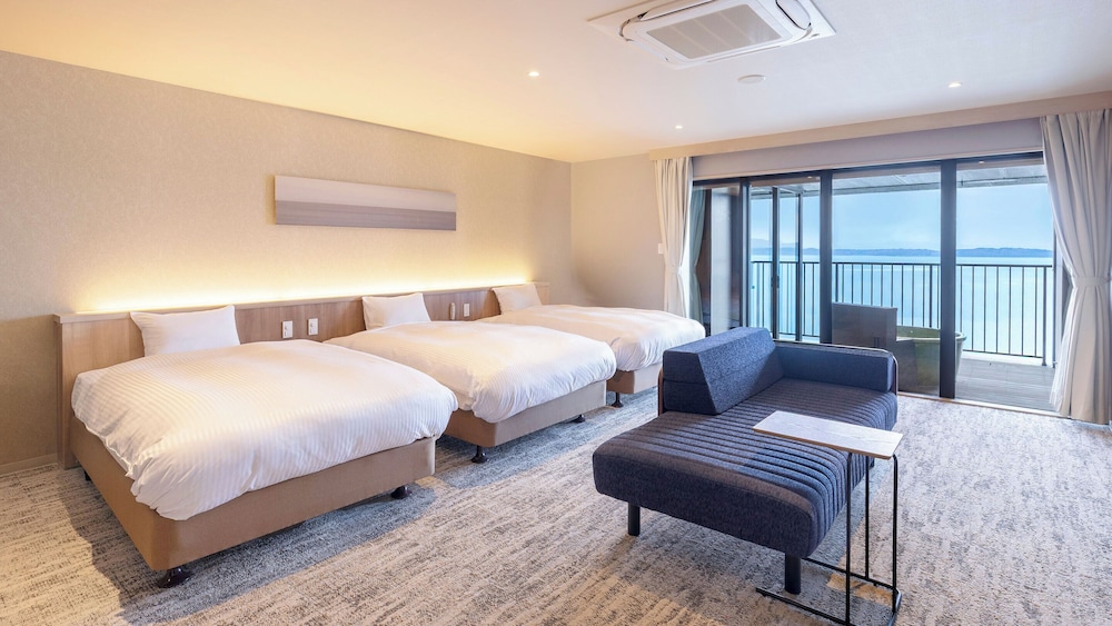 [禁煙] スーペリア露天風呂付トリプル 内風呂なし | TAOYA和倉