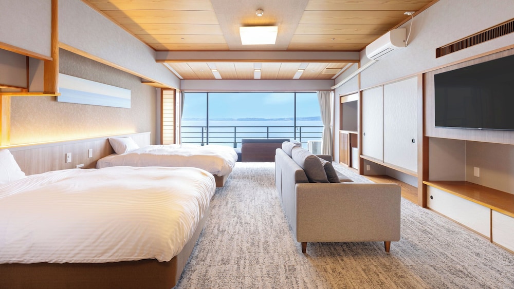 [禁煙] スーペリア和洋室ツイン4階 内風呂あり | TAOYA和倉