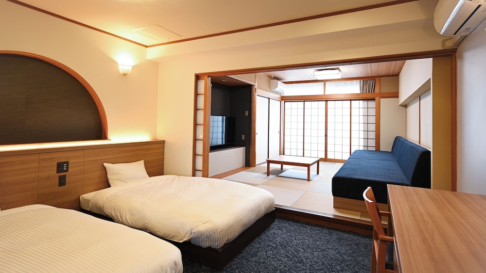 [禁煙] スーペリア和洋室ツイン 内風呂なし | TAOYA 白浜千畳