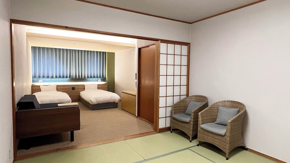 [禁煙] スーペリア和洋室ツイン 内風呂なし(眺望なし) | TAOYA 白浜千畳