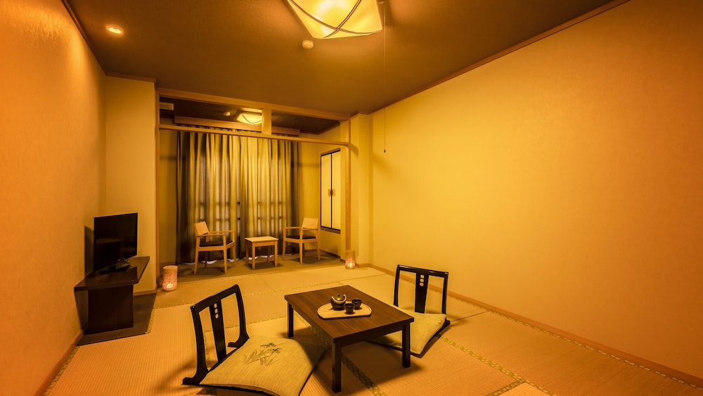 [禁煙] スタンダード和室 内風呂なし(眺望なし) | 大江戸温泉物語Premium 志摩彩朝楽