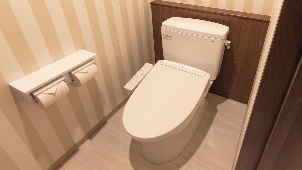 [禁煙] スーペリアトリプル 内風呂なし (眺望なし) 客室2 | 大江戸温泉物語Premium 志摩彩朝楽