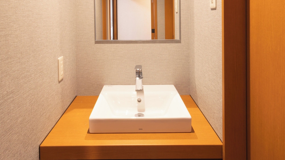 [禁煙] スタンダード和室5名定員 内風呂なし 客室2 | 大江戸温泉物語Premium 志摩彩朝楽