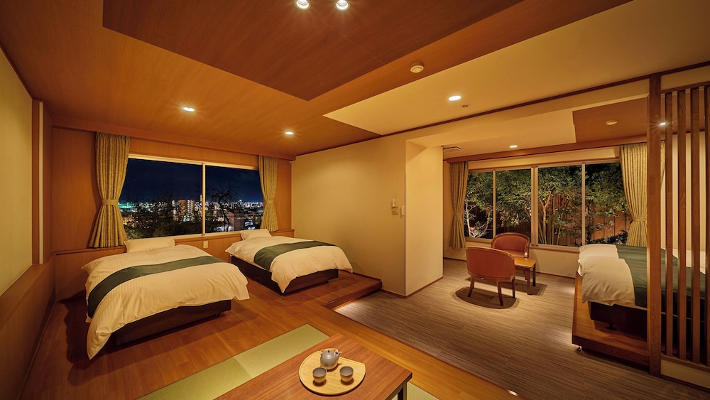 [禁煙] スーペリア露天風呂付フォース(眺望なし) | 大江戸温泉物語 道後