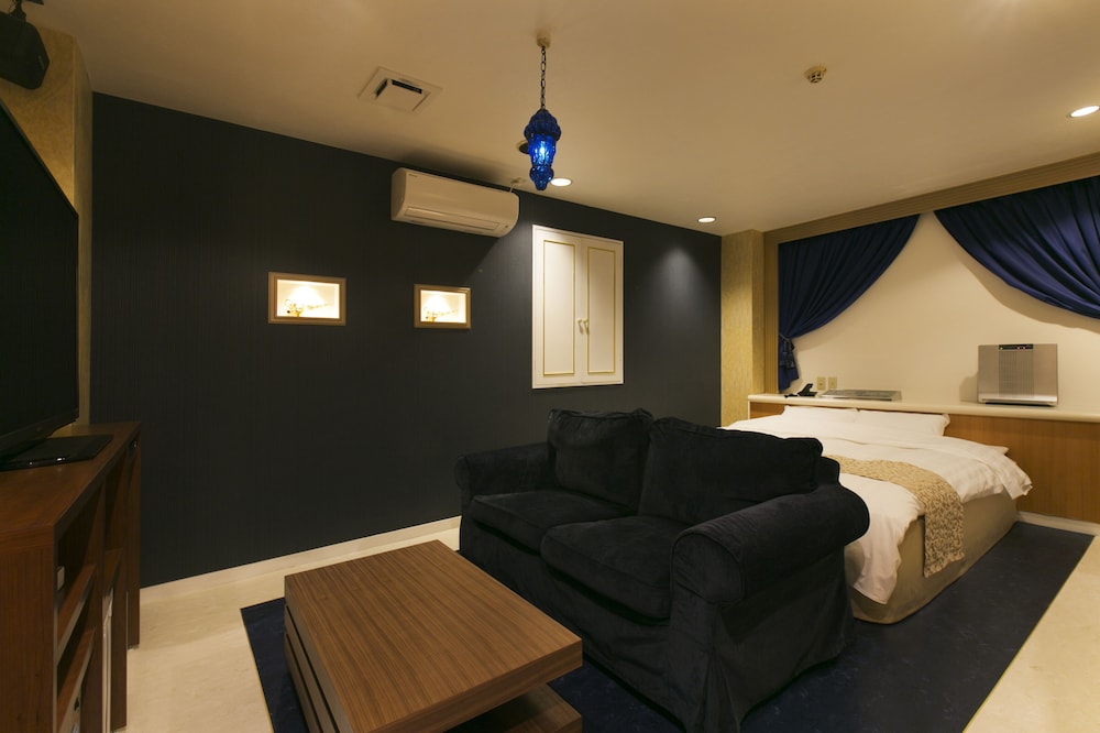 スタンダード ダブルルーム 客室1 | ホテルアトランティス東大阪店 - 大人限定