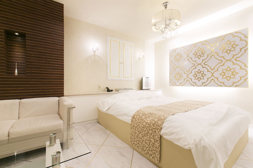 客室1 | ホテルアトランティス東大阪店 - 大人限定