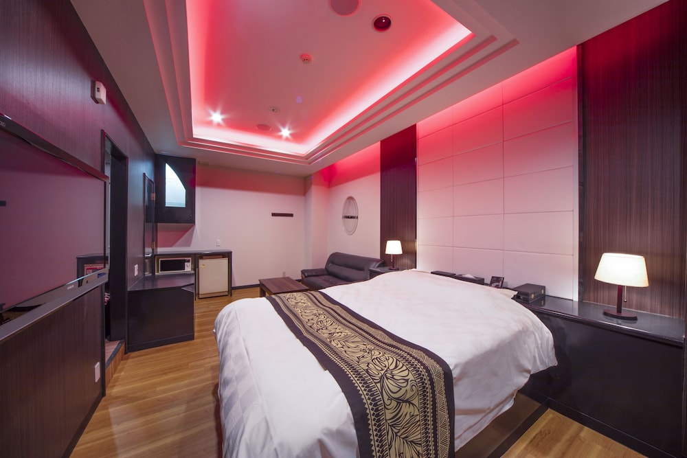 スタンダード ダブルルーム 客室5 | ホテルノアリゾート桜ノ宮店 - 大人限定