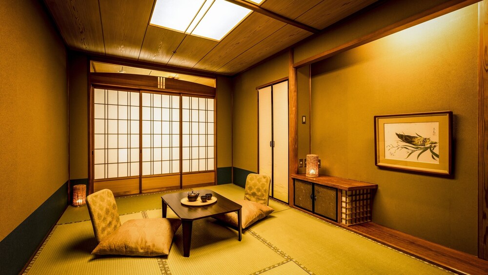 [禁煙] エコノミー和室 内風呂あり(眺望なし) | 大江戸温泉物語 三好屋