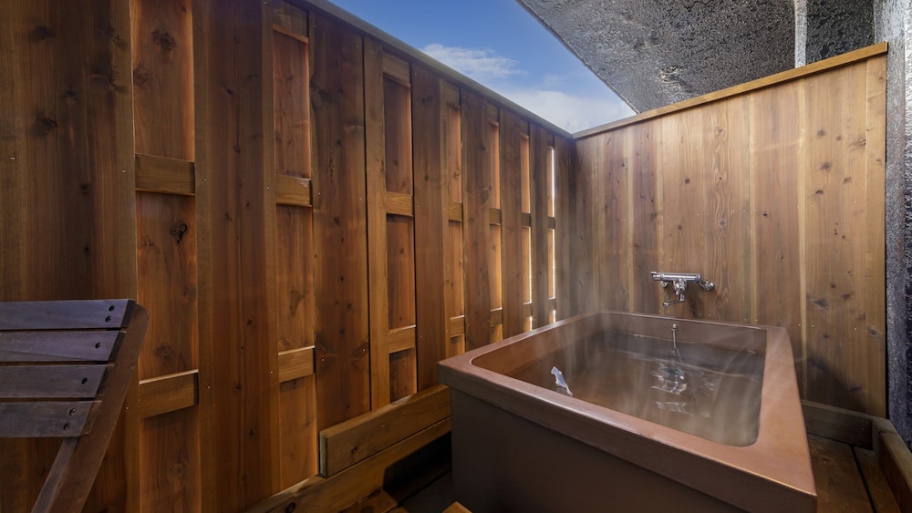 [禁煙] スタンダード露天風呂付和室 客室1 | 大江戸温泉物語 三好屋