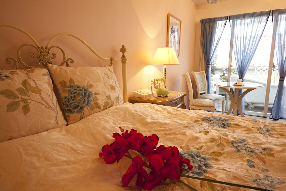 スタンダード ダブルルーム 客室12 | V HOTEL - 大人限定