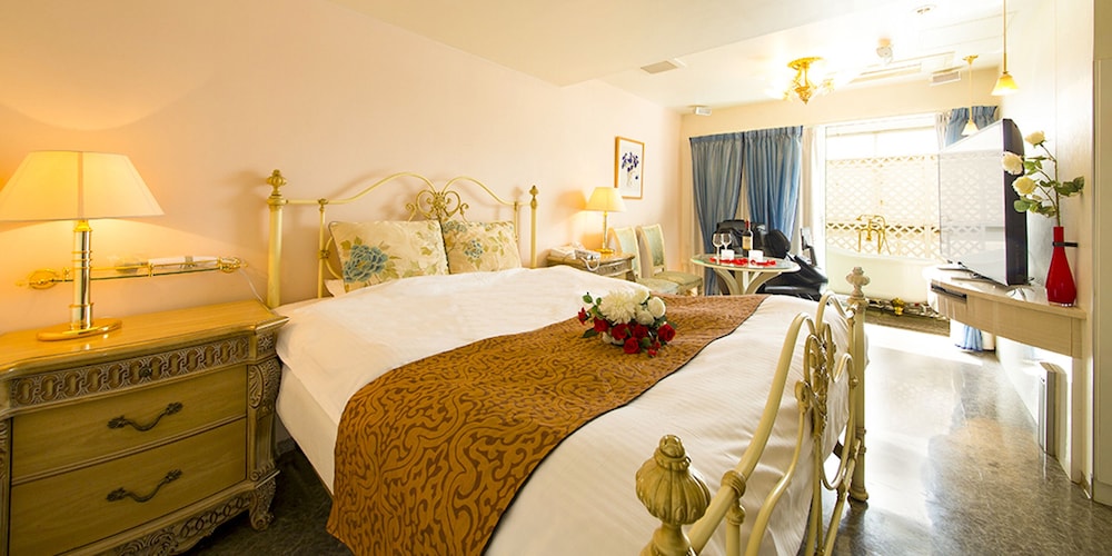 スタンダード ダブルルーム 客室44 | V HOTEL - 大人限定