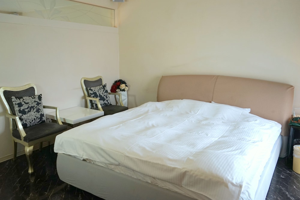 スタンダード ダブルルーム 客室24 | V HOTEL - 大人限定