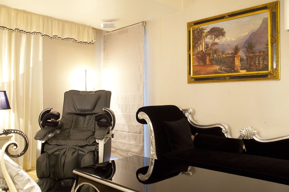 スタンダード ダブルルーム 客室19 | V HOTEL - 大人限定