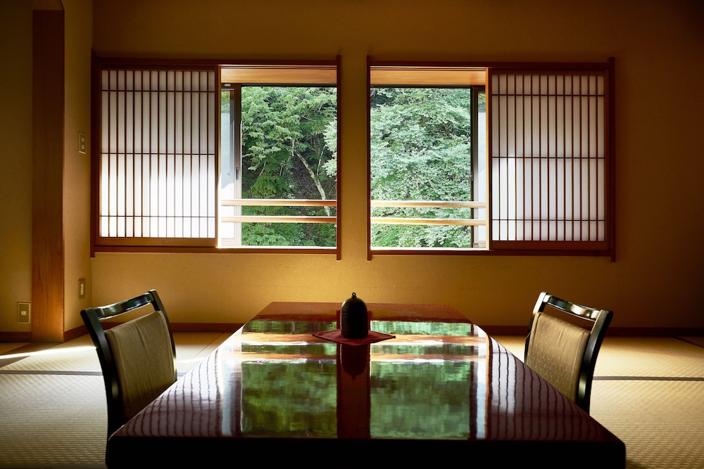 10畳和室渓流側 部屋からの景観0 | Shima-Onsen Toshimaya
