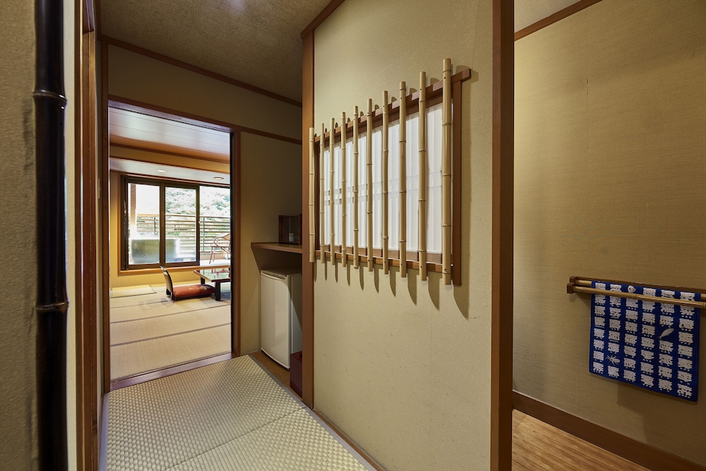 1Fプチ露天風呂付客室 客室5 | Shima-Onsen Toshimaya