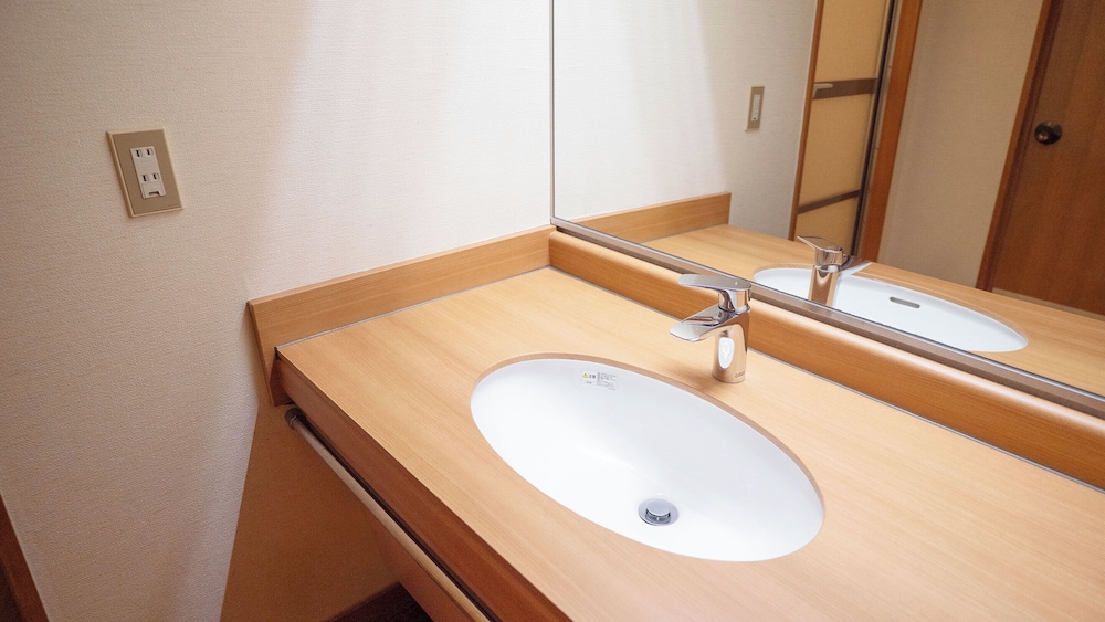 [禁煙] スタンダード和室 内風呂あり(眺望なし) 客室1 | 大江戸温泉物語 Premium 恵那峡