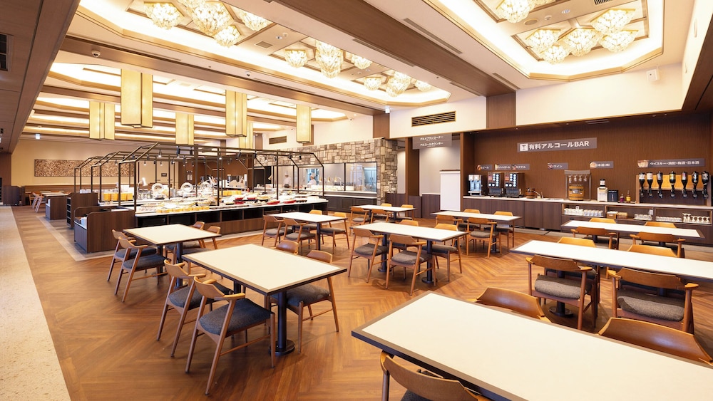 レストラン1 | 大江戸温泉物語 Premium 恵那峡