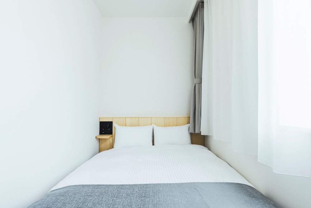 エコノミー ダブルルーム セミダブルベッド 1 台 禁煙 浴槽 客室7 | HOTEL NUPKA (ホテルヌプカ)