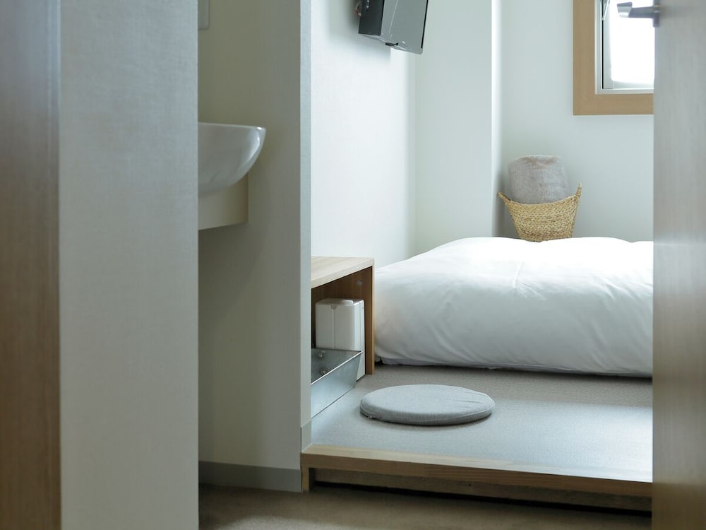 エコノミー ダブルルーム セミダブルベッド 1 台 禁煙 浴槽 客室5 | HOTEL NUPKA (ホテルヌプカ)