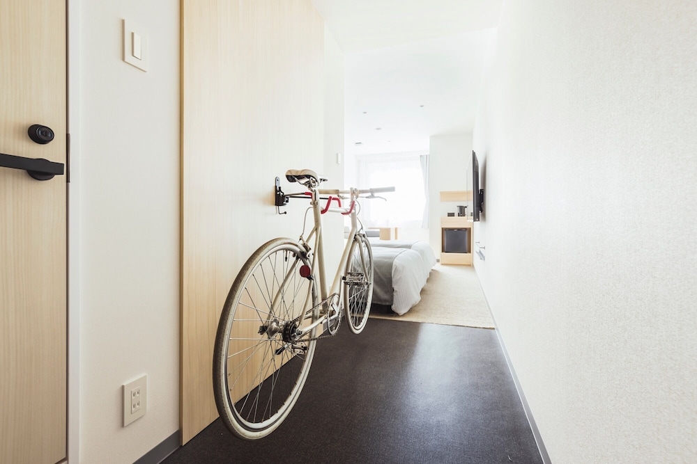 スーペリア ツインルーム シングルベッド 2 台 禁煙 専用バスルーム 客室5 | HOTEL NUPKA (ホテルヌプカ)