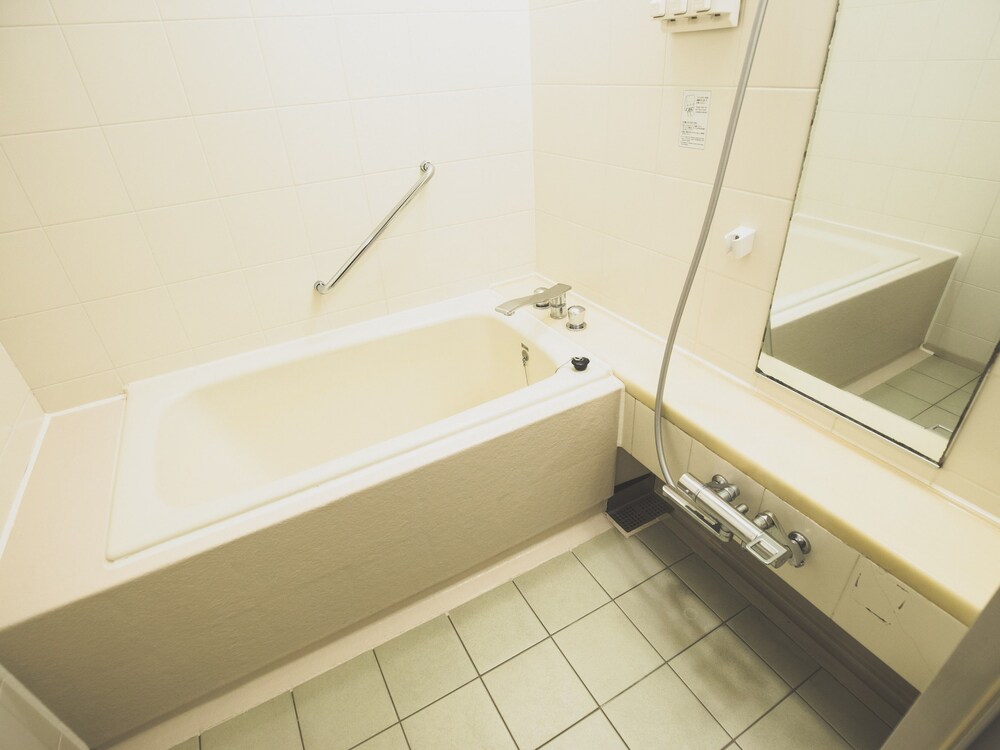 スーペリア ツインルーム バスルーム0 | ホテル軽井沢エレガンス