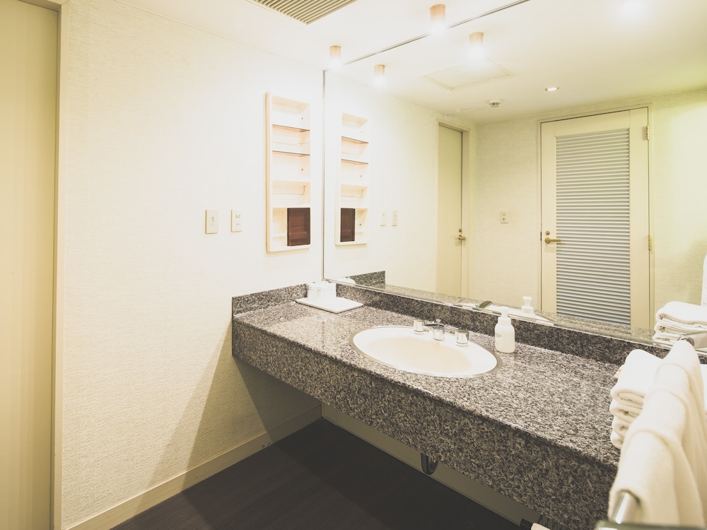 スーペリアファミリーグループルーム バスルーム0 | ホテル軽井沢エレガンス