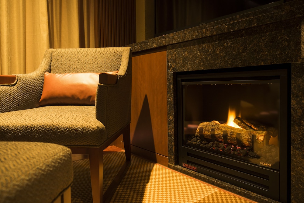 モダンダブルルーム (庭園なし) 禁煙 客室2 | 森のスパリゾート 北海道ホテル