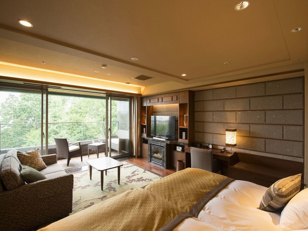 フォレストスパツインルーム 禁煙（3名の場合はソファベッド） | 森のスパリゾート 北海道ホテル