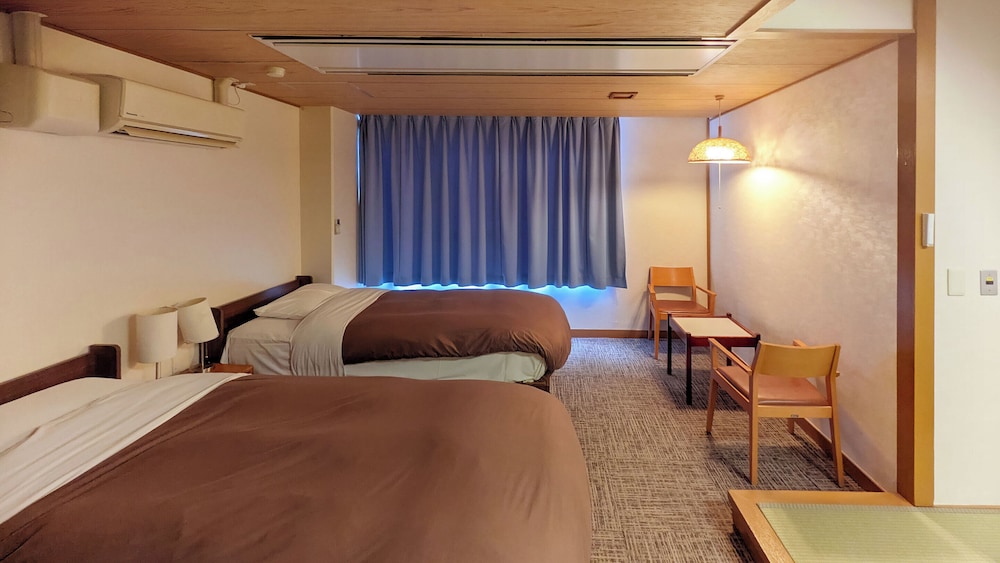 [禁煙] スタンダード和洋室ツイン 内風呂あり(眺望なし) | 大江戸温泉物語 かいけ