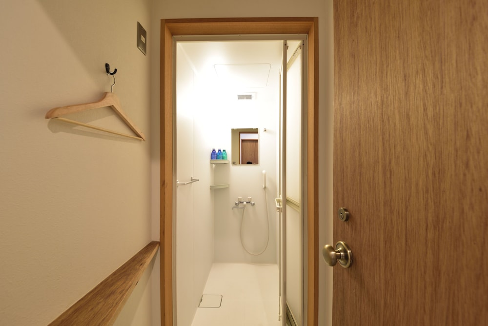 12ベッド　男女混合ドミトリー ２名予約 共用バスルーム0 | ホステルみつわ屋大阪