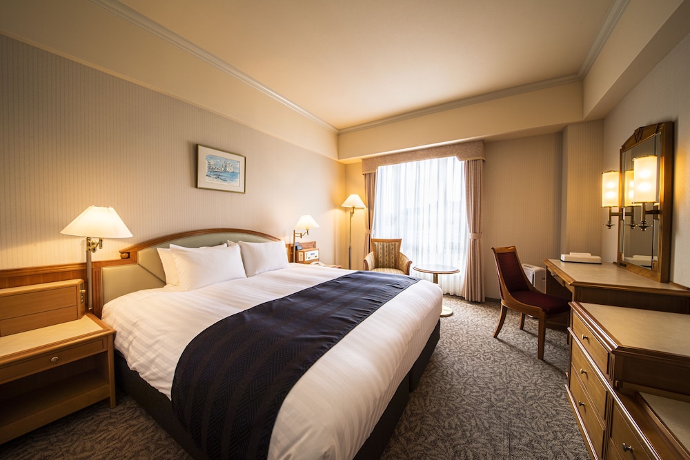 ダブルルーム 禁煙 | 呉阪急ホテル