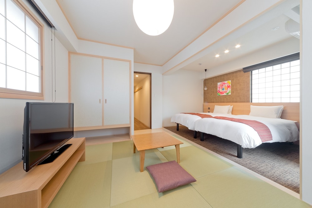 和洋室(デラックスツイン) 客室2 | M’s INN 東山