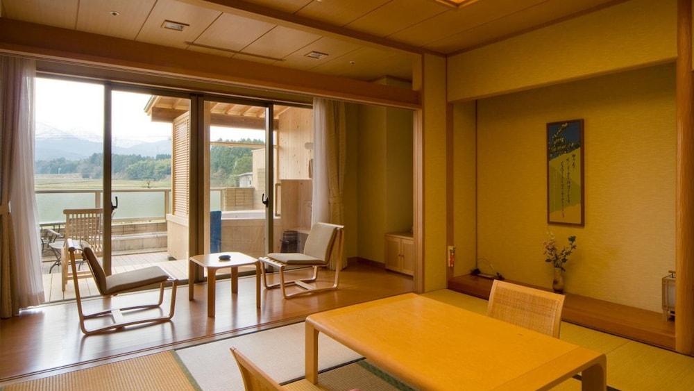 ツインルーム 専用バスルーム | つるぎ恋月