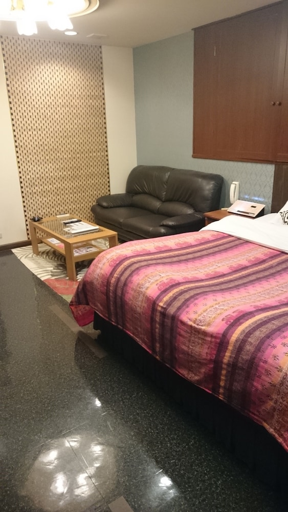 デラックス ダブルルーム 客室2 | ホテルオーラ 小野店 - 大人限定