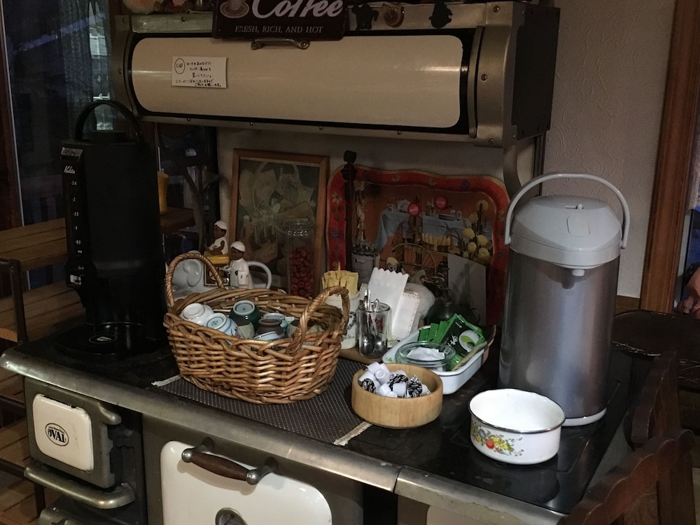 コーヒー サービス1 | ペンション & ログコテージ星の子 コーヒー サービス1 | ペンション & ログコテージ星の子