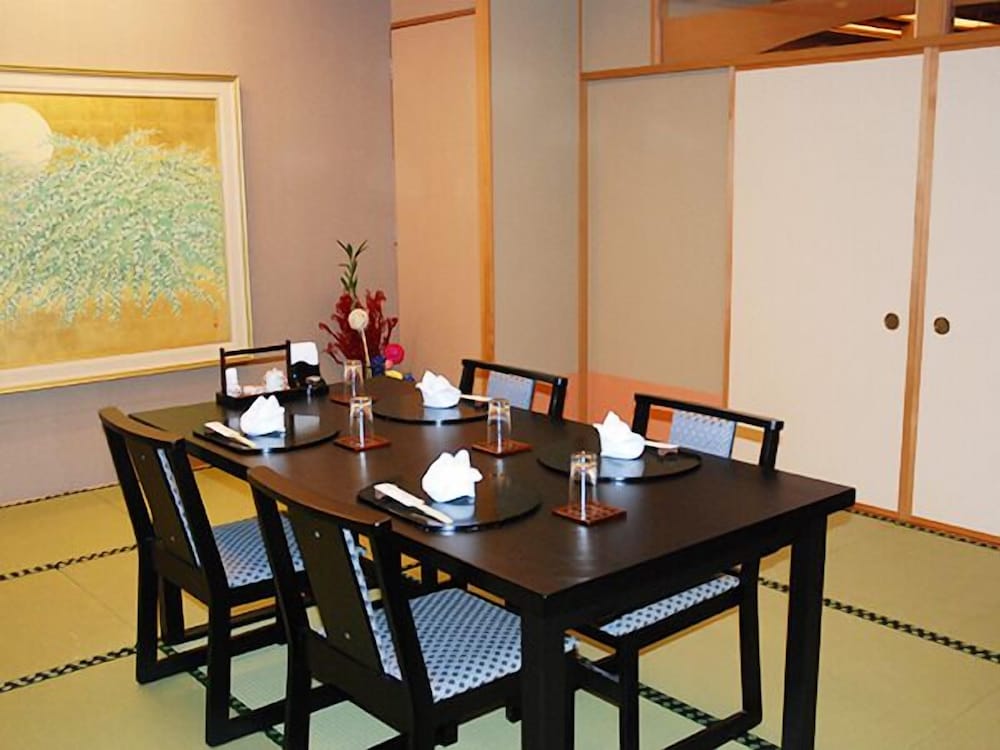 レストラン1 | アルバートホテル秋田