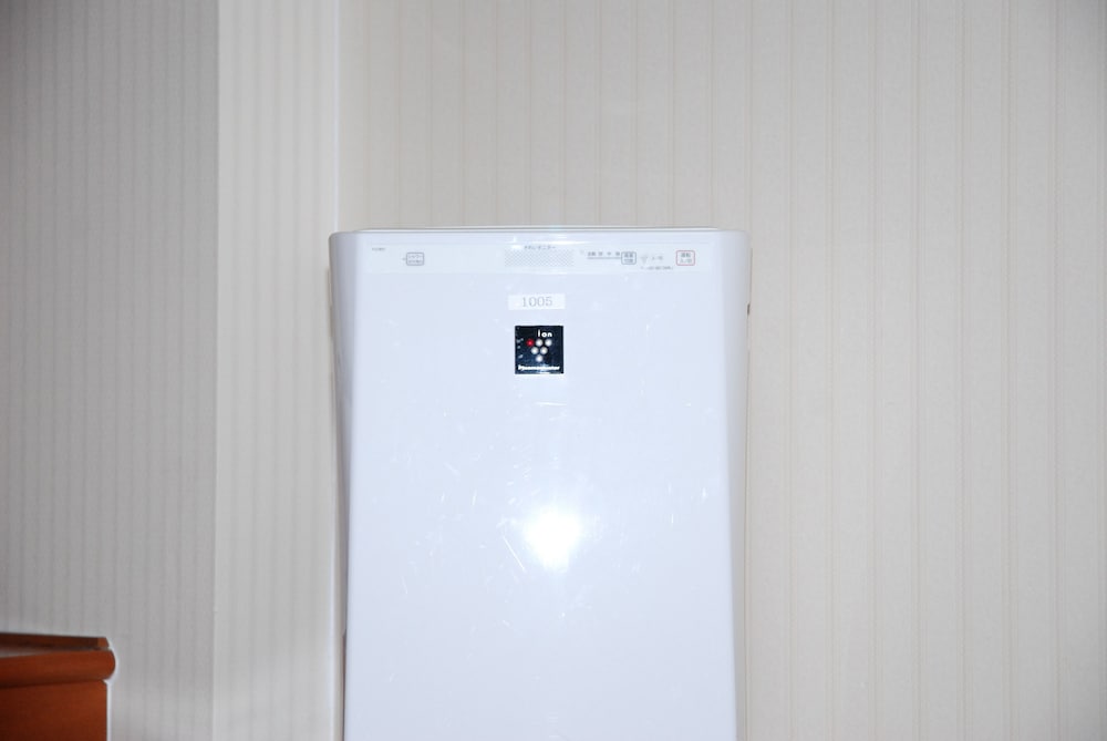 エコノミー ダブルルーム 禁煙 客室の設備とサービス0 | アルバートホテル秋田