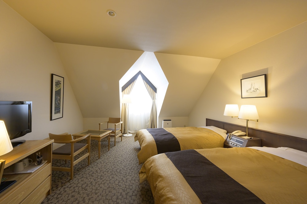 スタンダード ツインルーム 禁煙 | 富良野リゾートホテル エーデルヴェルメ