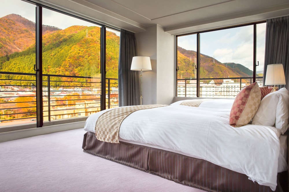 和洋室 客室1 | 鬼怒川温泉 山楽