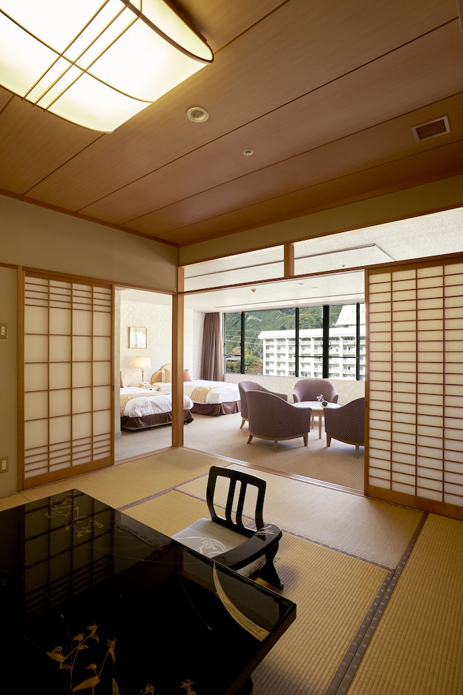 和洋室 客室0 | 鬼怒川温泉 山楽