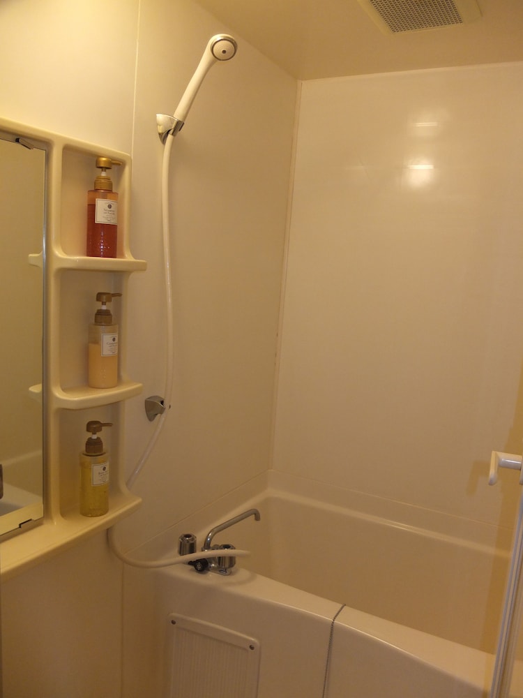 スタンダード和室(素泊まり) バスルームの設備1 | ホテル大滝